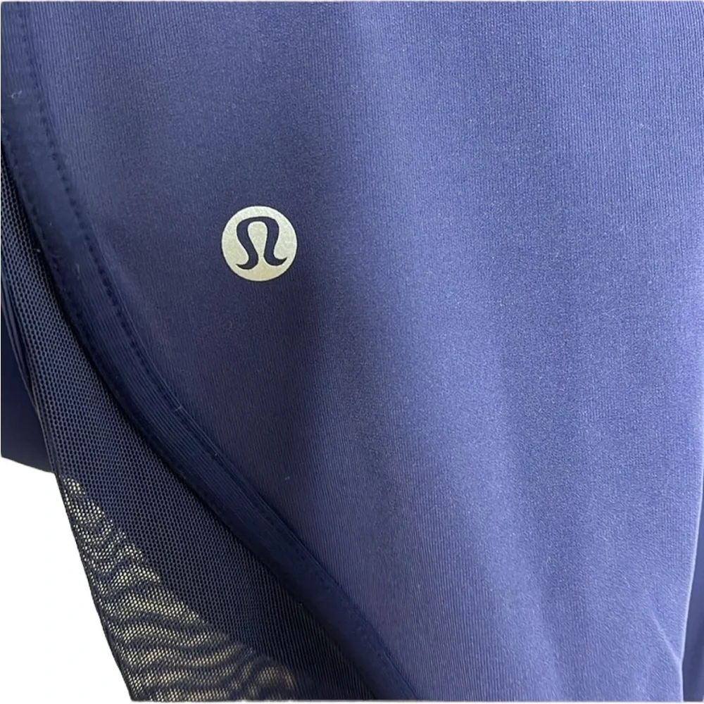 Lululemon 7/8 Blue Mesh Zipper Pocket Legging Women Size 6
